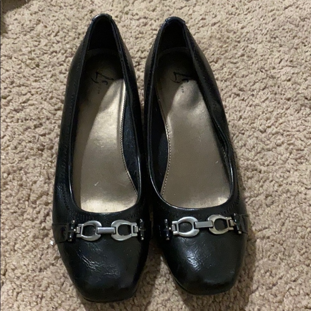 Life stride cute little pumps